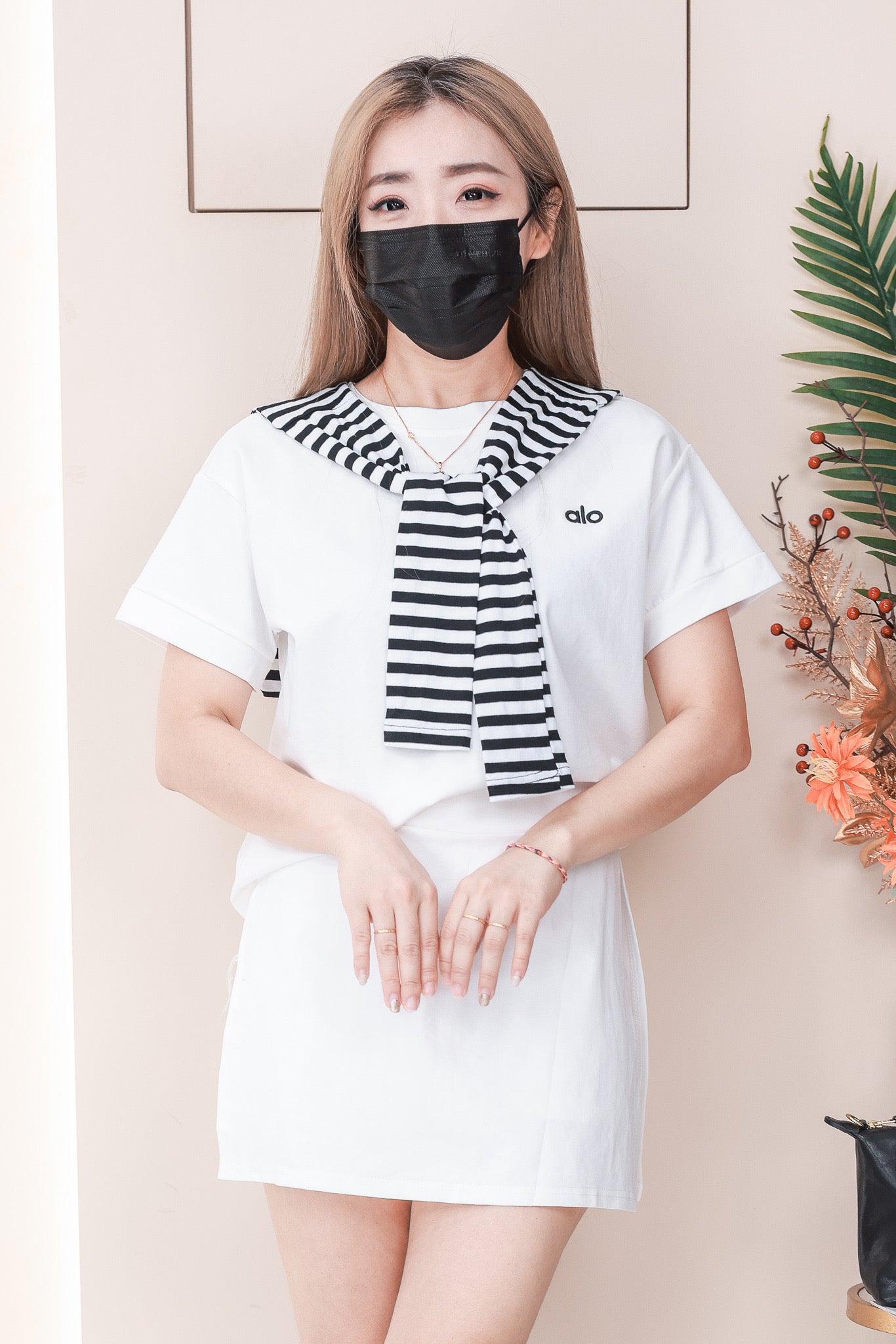 【SS612-1】⚡补货预订款⚡高品质三件式韩系学院风时尚套装 宽松百搭上衣➕百搭裤裙，两侧开叉设计 ❤️❤️