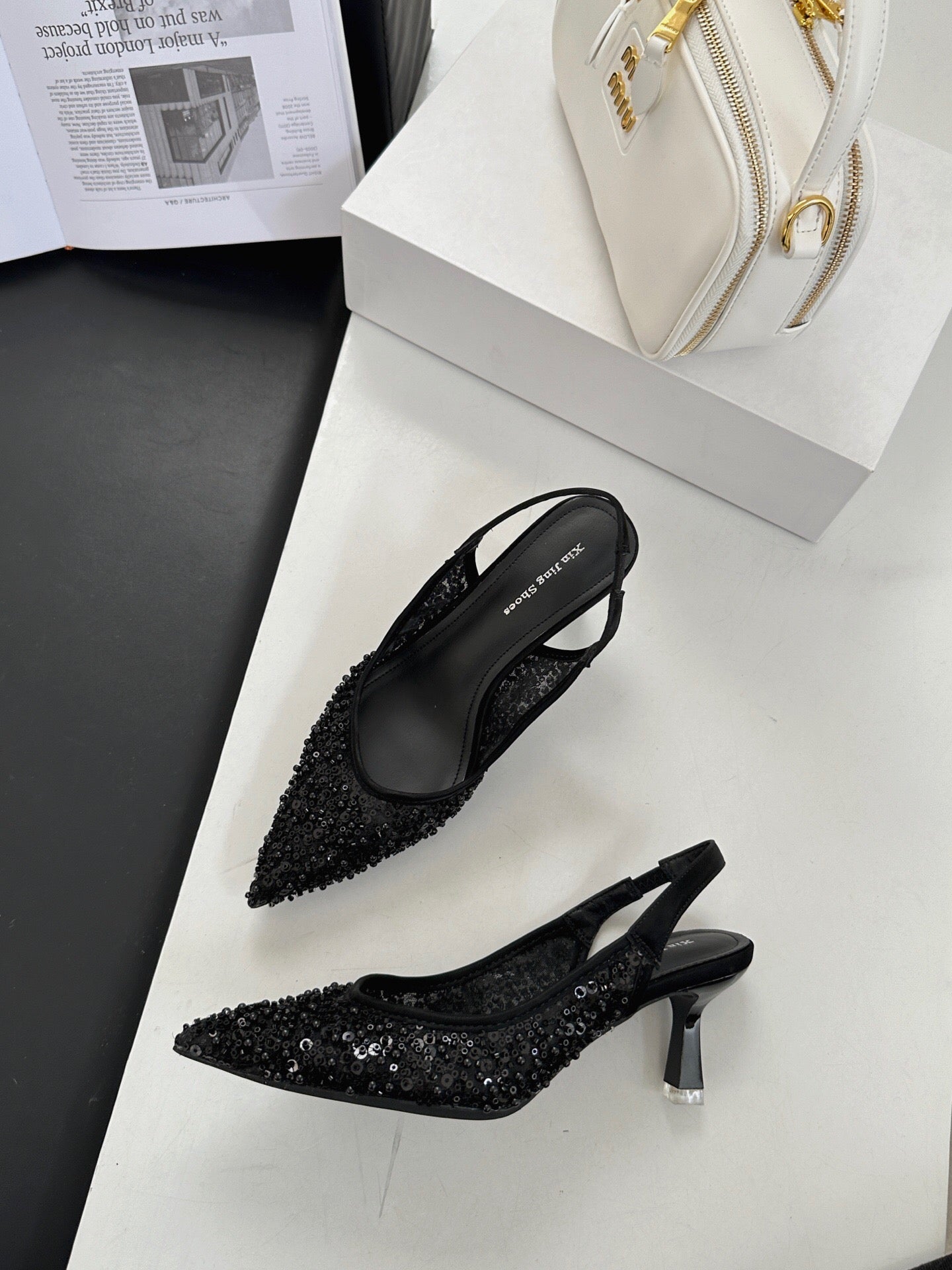 【R699-206】✨现货✨高品质气质水钻尖头高跟鞋 👠