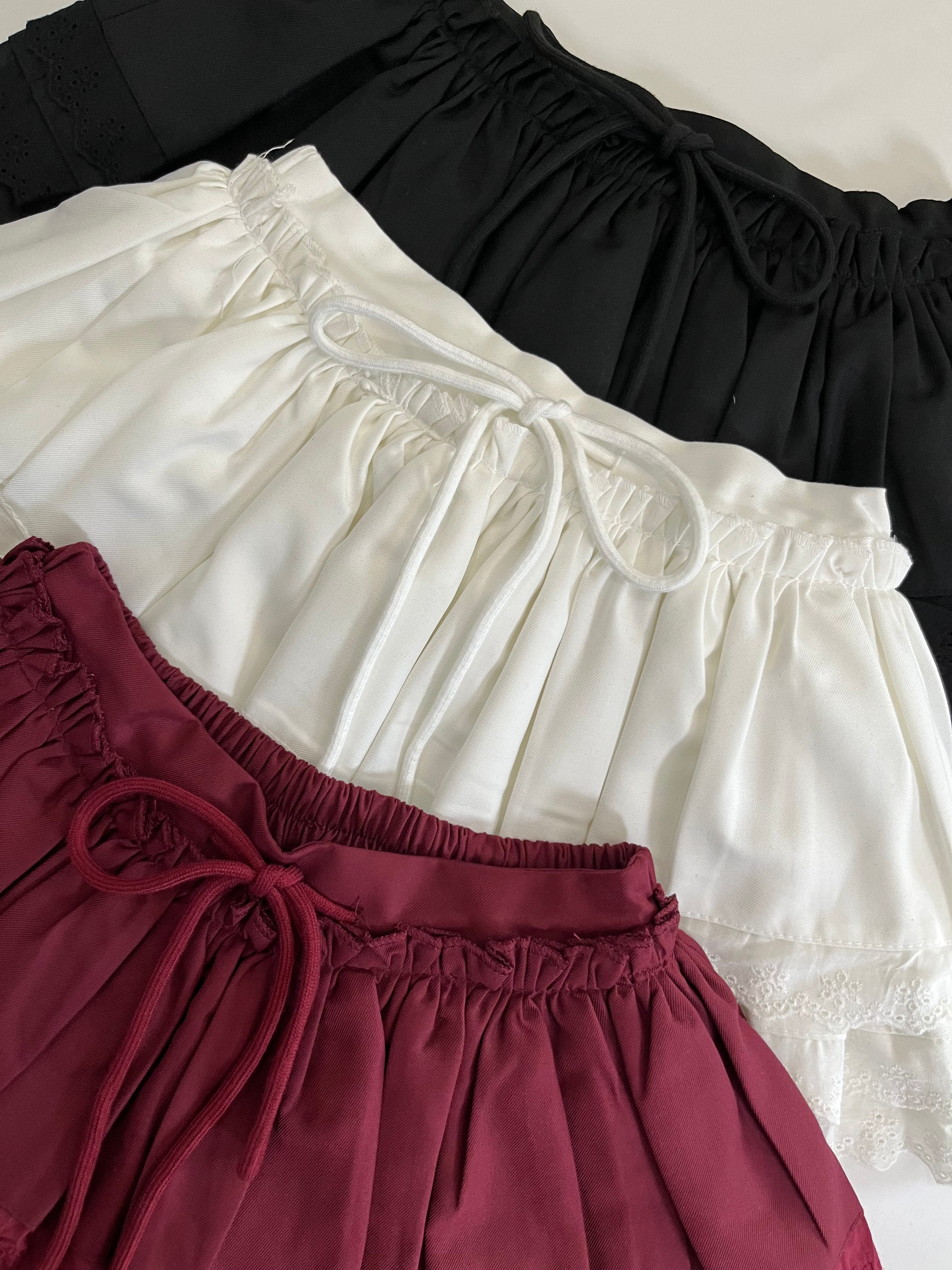 【S6930】 ✨现货✨高品质俏皮少女蛋糕裤裙 , 后腰伸缩弹力 ❤️