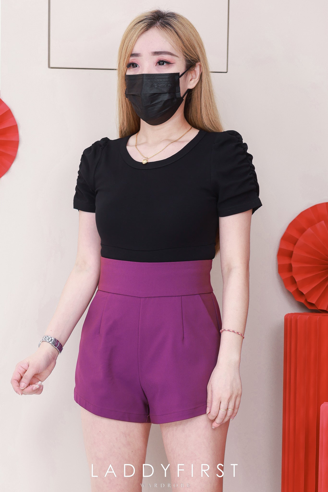 【S68210】LFW独家爆款【万能姐姐】高品质万能系列休闲简约日常百搭款西装高腰短裤，有口袋 #人人必入手 #必备百搭款 #高腰显瘦 ❤️❤️ 【C-R2-C6】