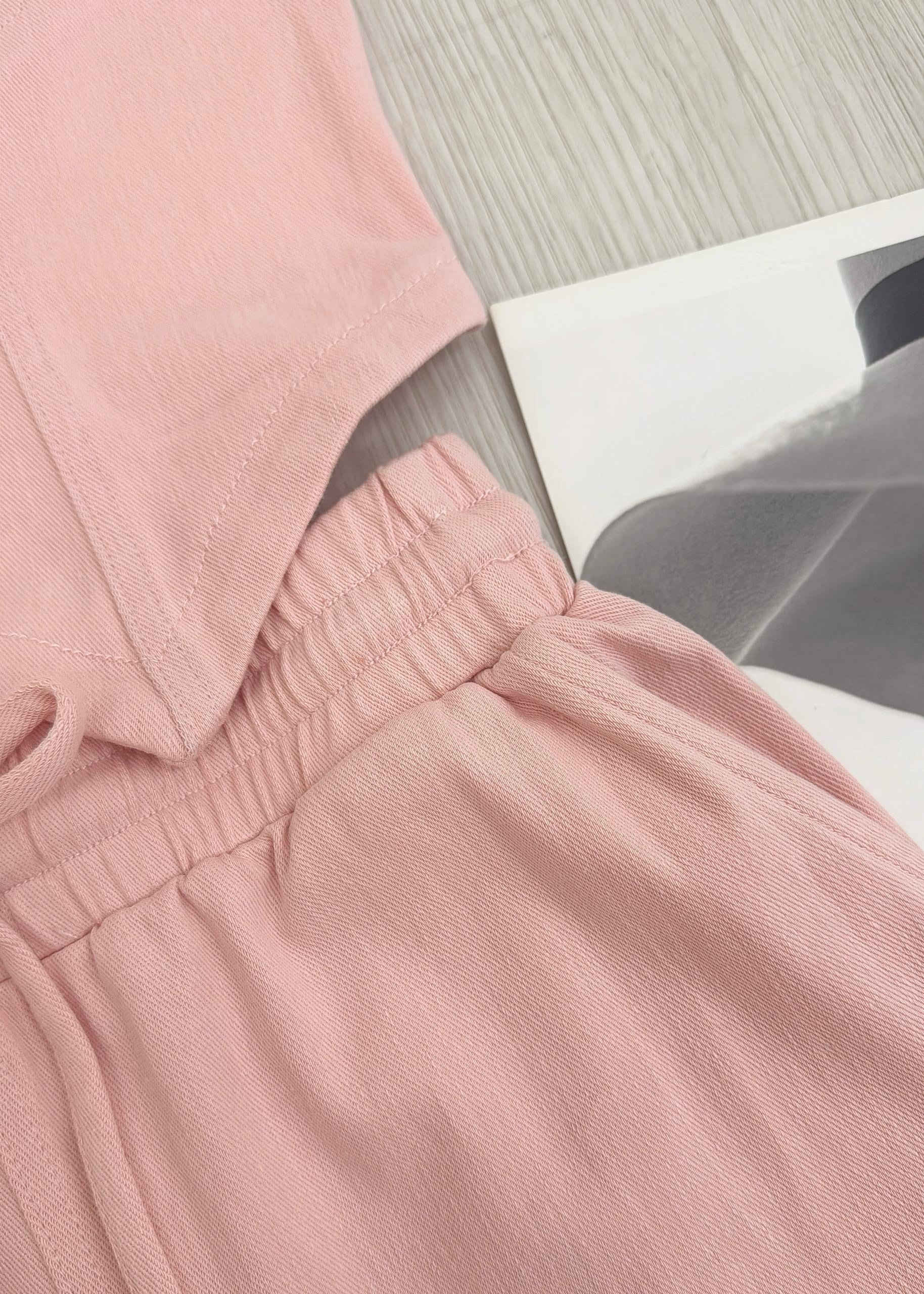 【SS41137】高品质两件式韩版马甲式COTTON JEANS牛仔套装  马甲式牛仔上衣/外套➕牛仔松紧腰高腰百搭长裤，有口袋 ❤️❤️
