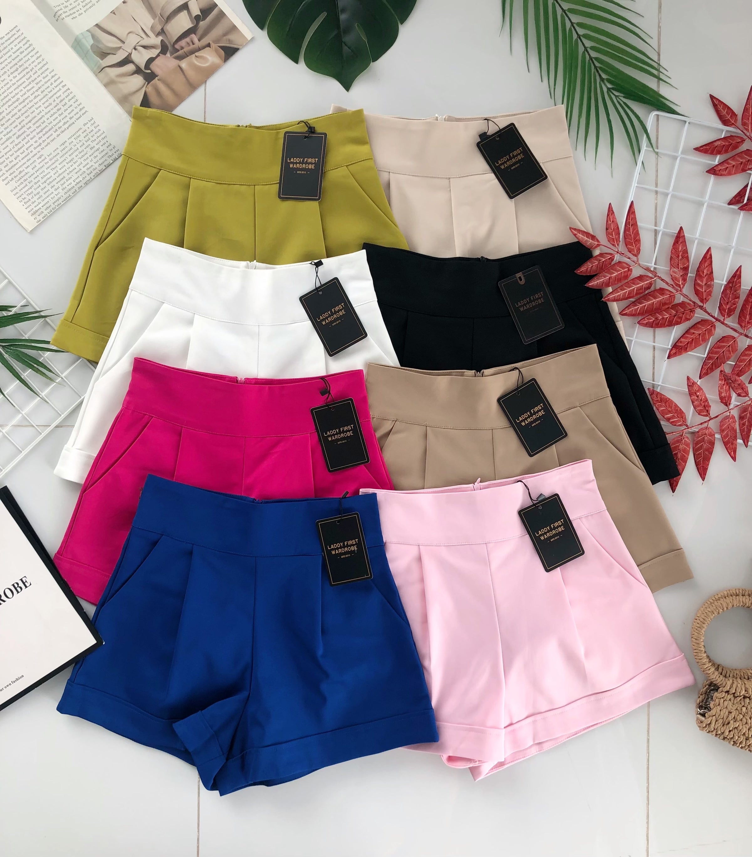 【S6422】✨独家爆单王✨ 独家定制款高品质简约日常西装万能高腰阔腿百搭短裤，有口袋 后中拉链 ❤️❤️ 【D-R1-C4】