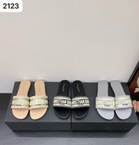 【R2123】 ✨现货✨高品质气质透气蕾丝尖头高跟鞋 👠