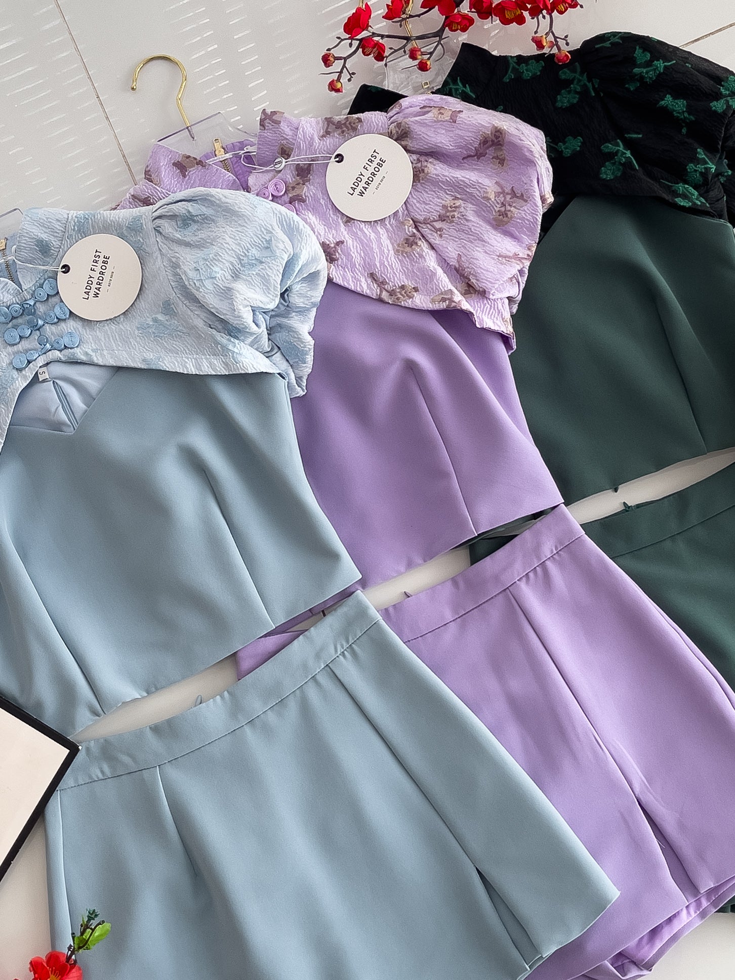 【SS19317】【LFW独家小圆饼】高品质三件套旗袍套装  , 自调肩带内搭➕泡泡袖外塔旗袍 ➕ 西装高腰百搭裤裙 ❤️