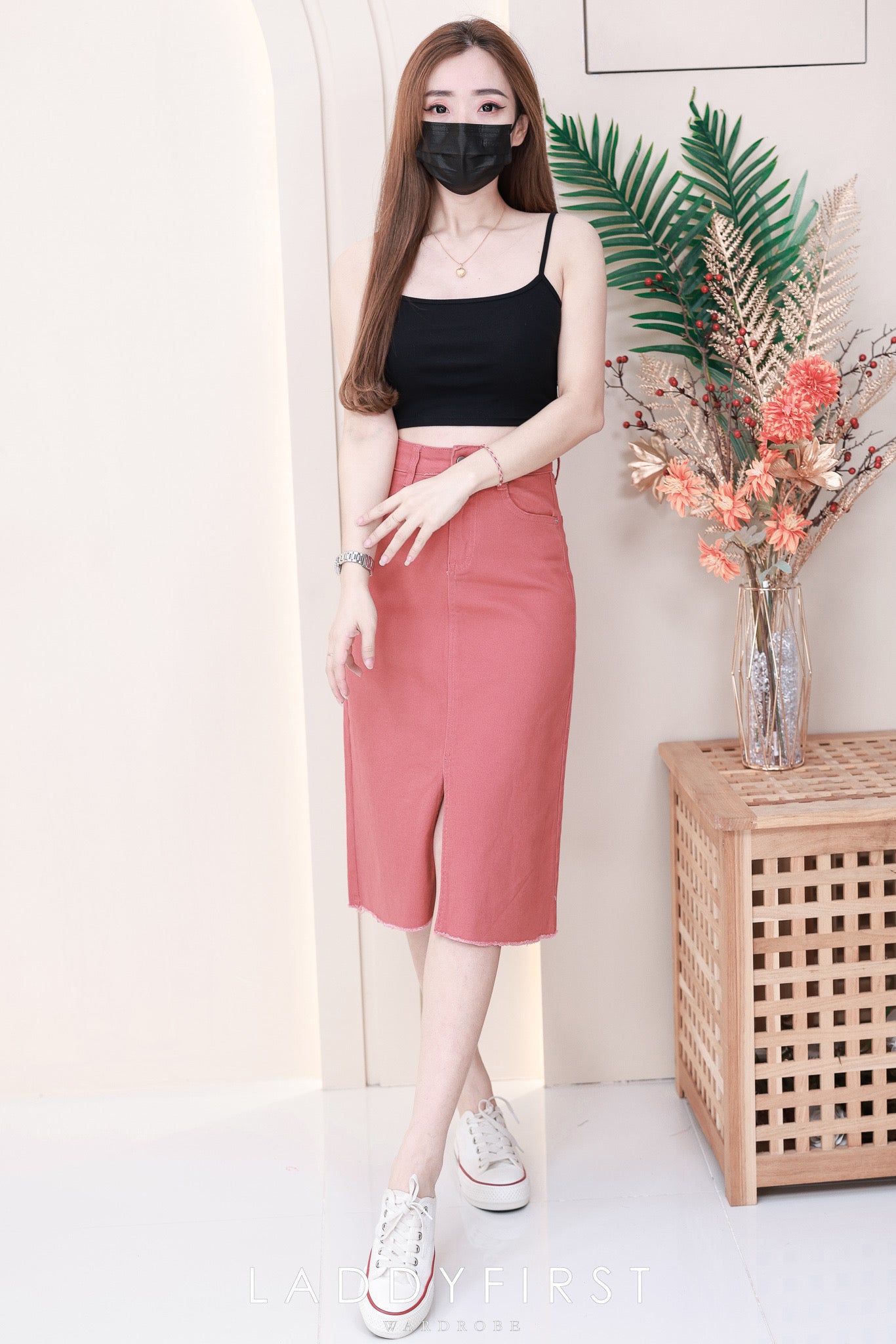 【L765】高品质COTTON JEANS牛仔弹力韩版七分高腰开叉裙子，有口袋 ❤️❤️