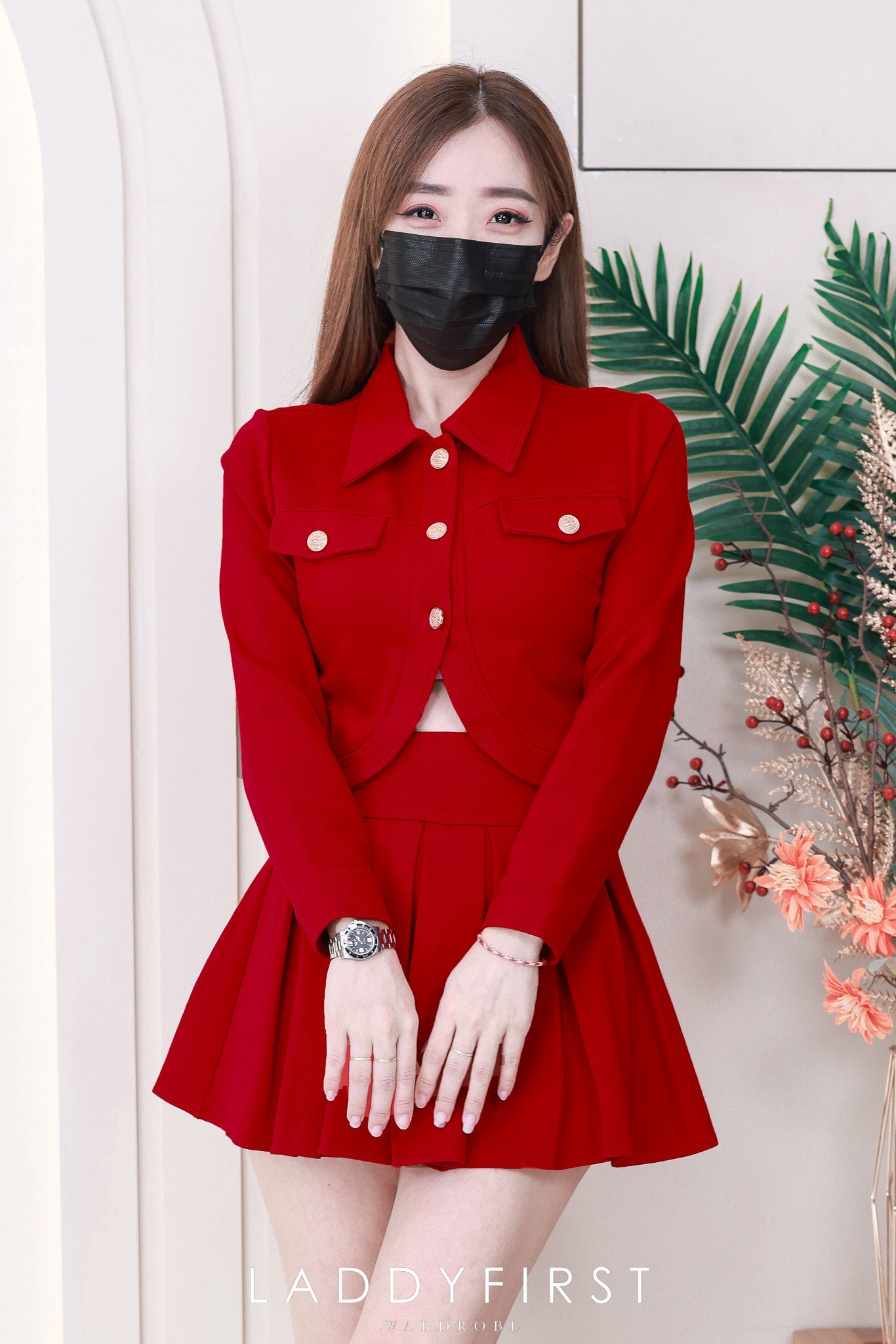 【SS3435】【LFW独家小圆饼】高质量高档弹力罗马学院风韩版套装 翻领长袖气质上衣/外套➕减龄百褶高腰裙子 ❤️❤️【B-R2-C3】