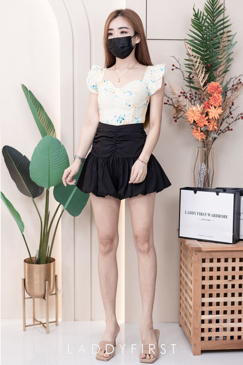 【S3362】【网站福利款✨】独家爆款收腰显瘦皱褶雪纺灯笼高腰短裤 ❤️❤️【A-R3-C2】