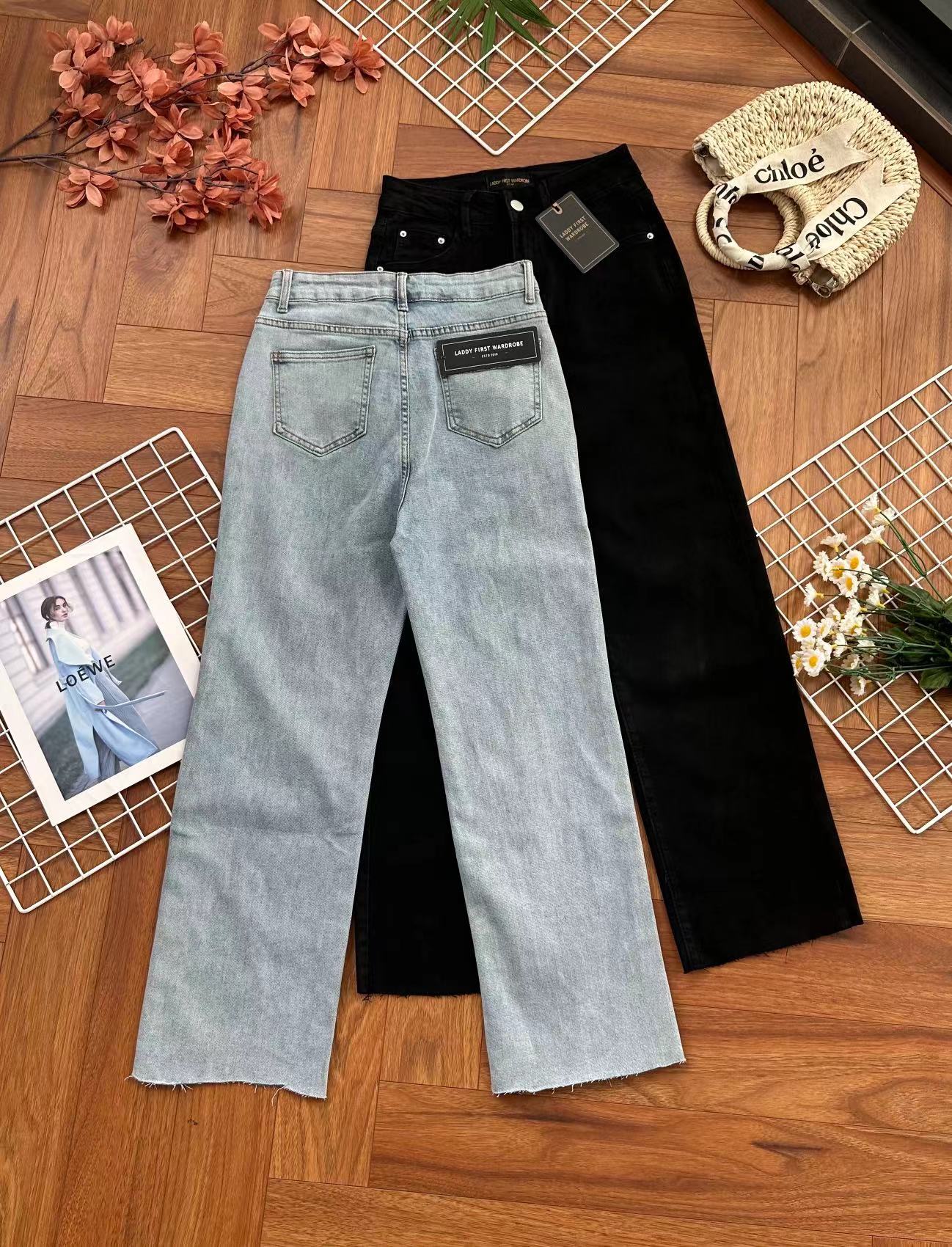 【L560】高品质高腰修身显瘦牛仔窄脚九分长裤，有口袋 #COTTON弹力牛仔面料 ❤️❤️