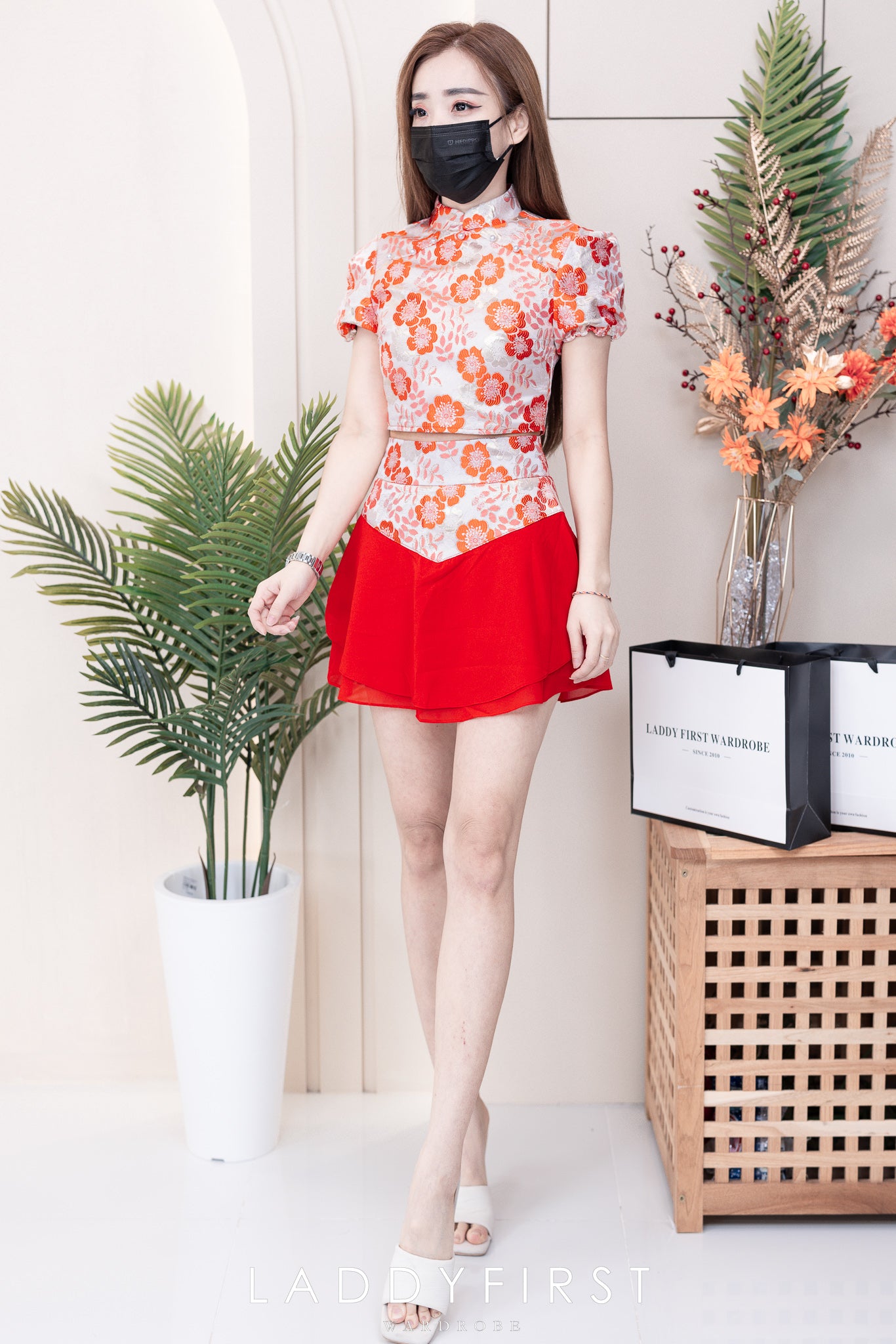 【SS3384】【独家小圆饼】两件式提花唐装旗袍套装 短袖珍珠设计提花上衣➕提花拼接雪纺裙子，内层有里布短裤 ❤️❤️