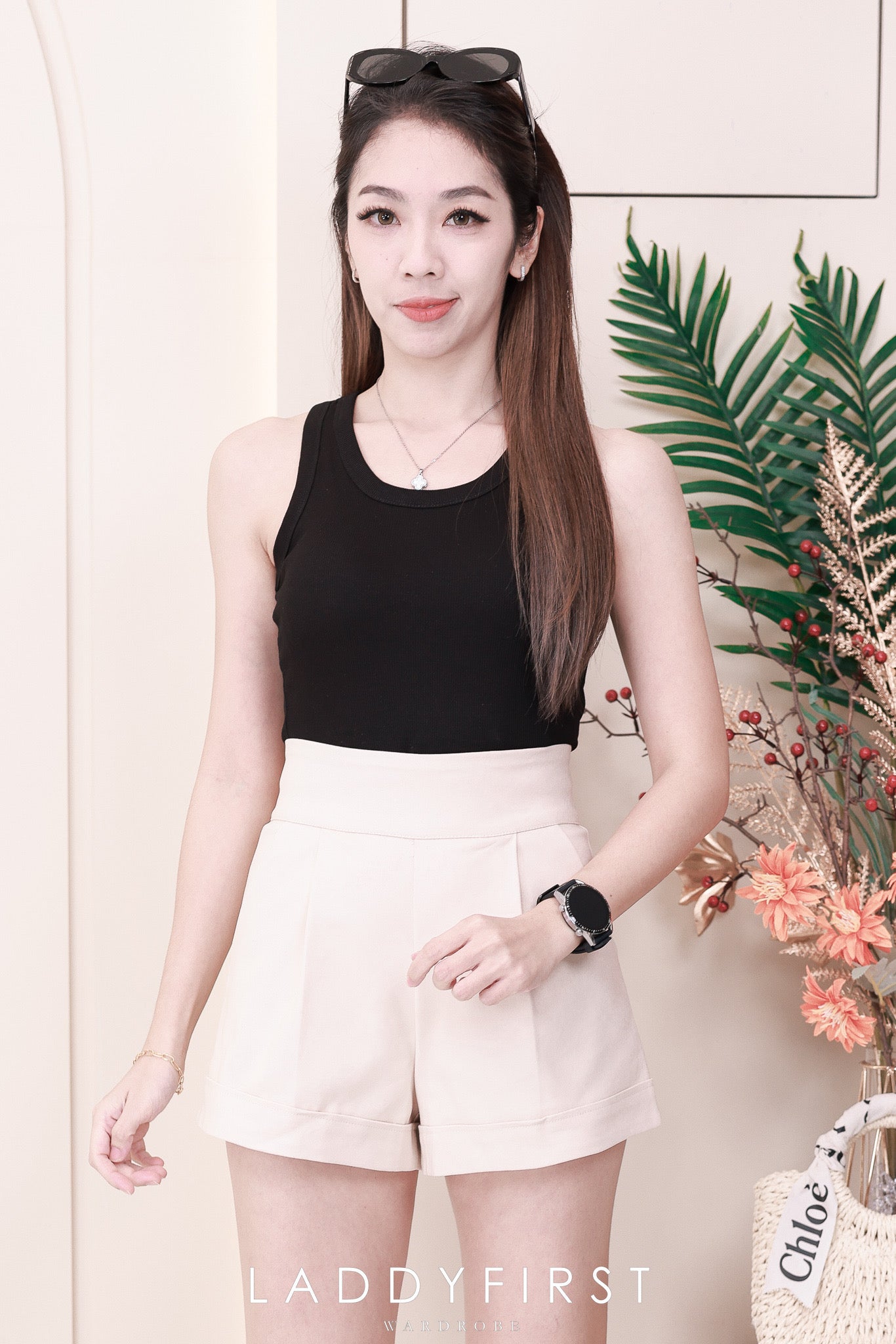 【S6422】✨独家爆单王✨ 独家定制款高品质简约日常西装万能高腰阔腿百搭短裤，有口袋 后中拉链 ❤️❤️ 【D-R1-C4】