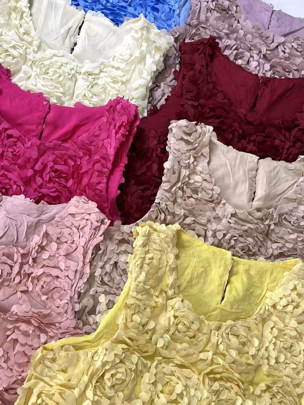 【T100】高品质高级感立体花朵时装上衣 ❤️❤️