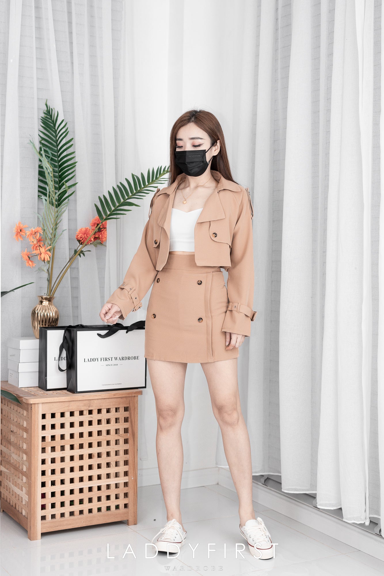 【SS14859】两件式韩版时尚气质西装套装 翻领长袖外套➕西装高腰百搭裙子，内层里布短裤