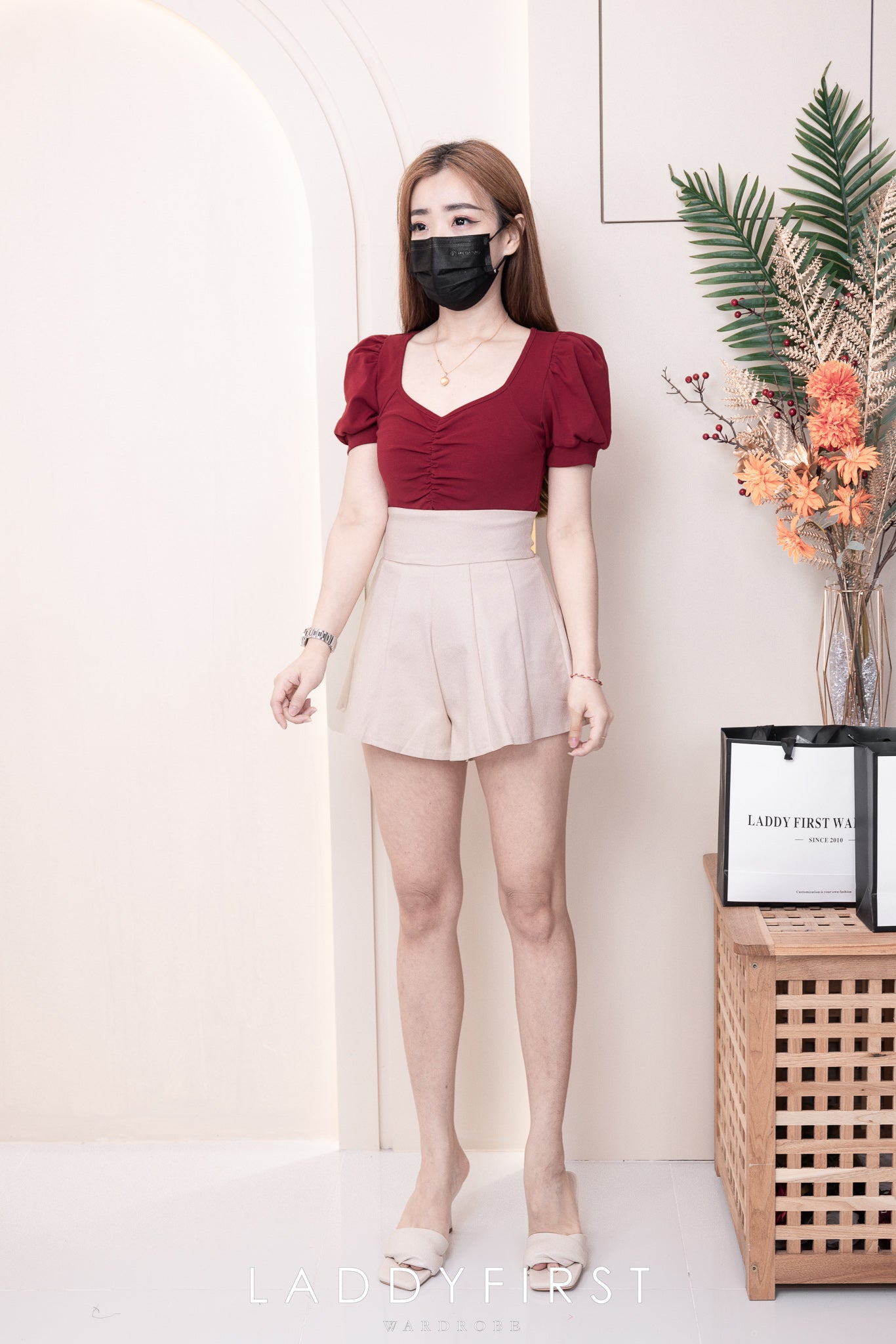 【S3380】【LFW独家小圆饼】高品质阔腿蓬蓬百褶显腰西装高腰百搭短裤，内层包臀防走光里布短裤 ❤️❤️【A-R3-C3】