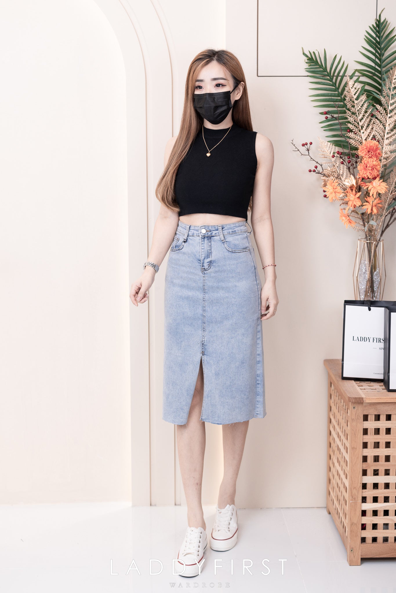 【L765】高品质COTTON JEANS牛仔弹力韩版七分高腰开叉裙子，有口袋 ❤️❤️