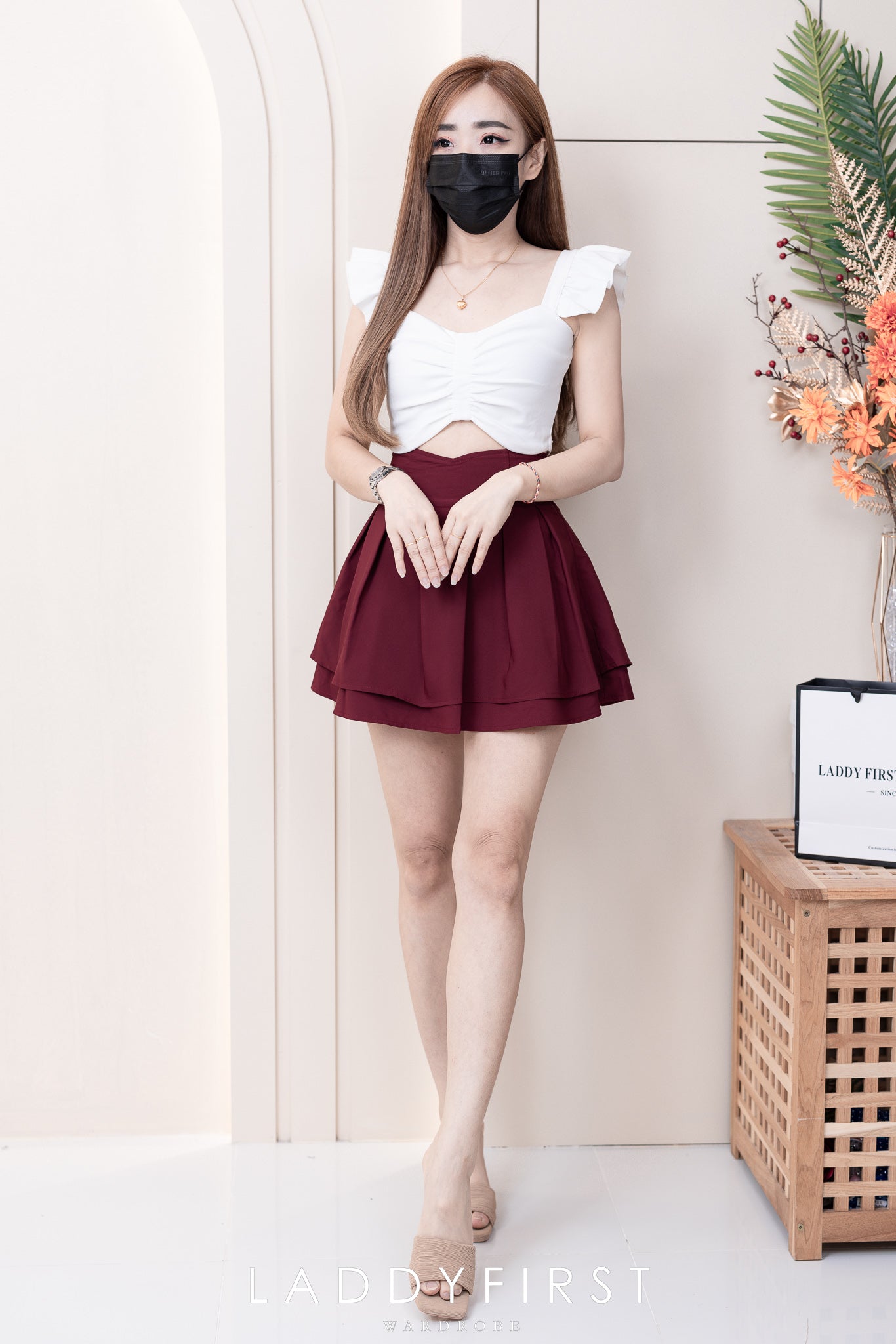 【T3373】独家爆款无袖荷叶边皱褶设计纯棉百搭时装上衣 ❤❤ 【C-R3-C4】