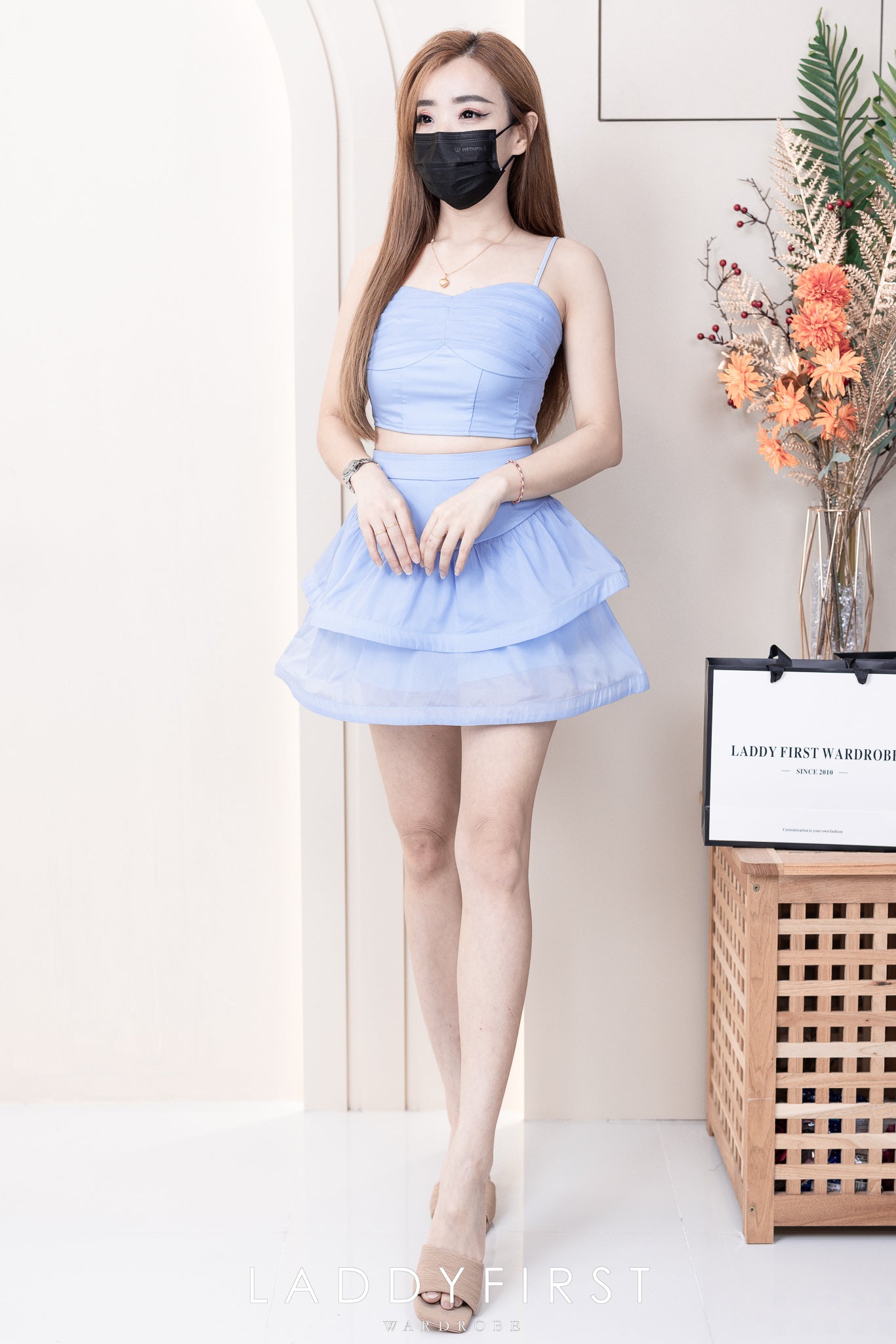 【SS110511】精美雪纺时尚套装 自调无袖肩带上衣➕雪纺高腰蓬蓬蛋糕裙子，内层有里布短裤