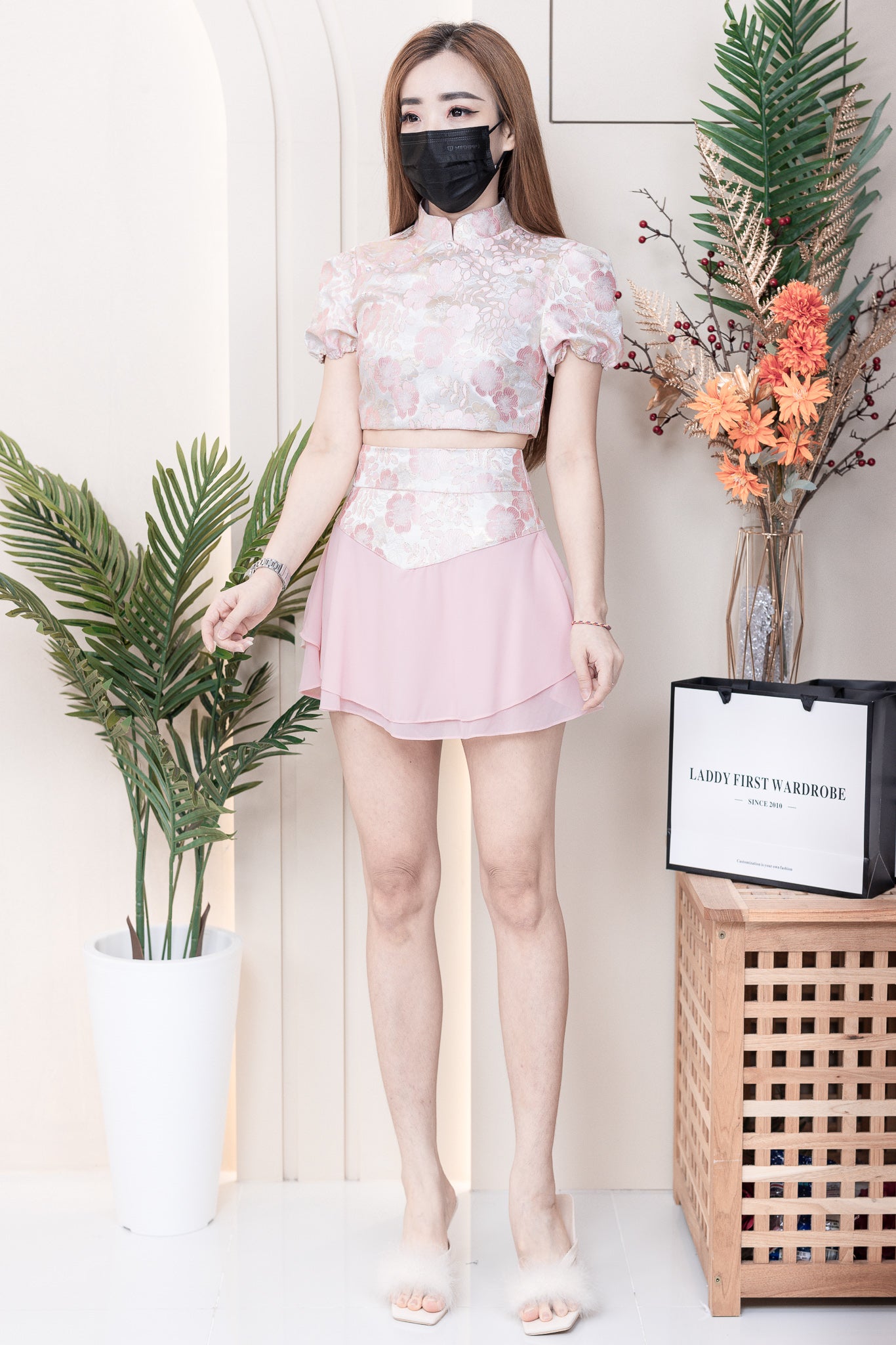 【SS3384】【独家小圆饼】两件式提花唐装旗袍套装 短袖珍珠设计提花上衣➕提花拼接雪纺裙子，内层有里布短裤 ❤️❤️