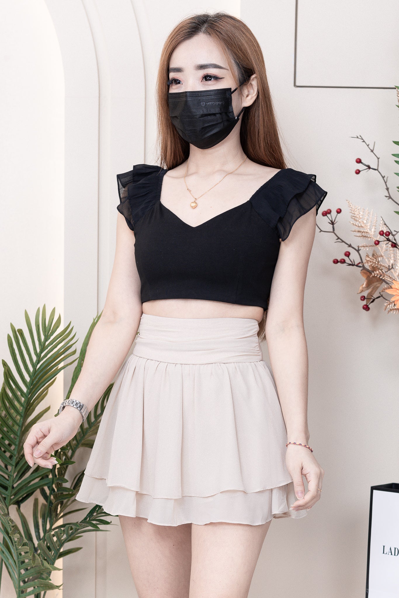 【T226341】独家爆款「短版」无袖叠层荷叶边时装上衣，后中拉链 ❤❤ 【A-R1-C4】