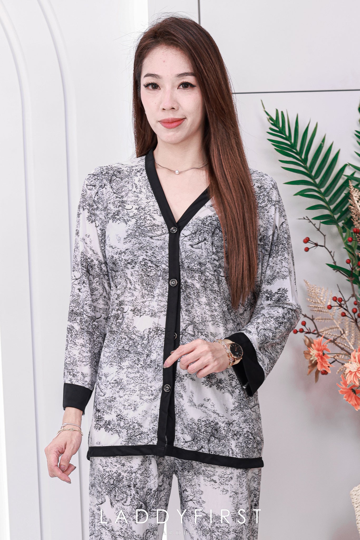 【SW2802】【礼盒装】国潮风水墨画四件套宽松冰丝居家服睡衣套装 ••肩带上衣➕短裤➕长袖上衣➕长裤•• ❤❤️
