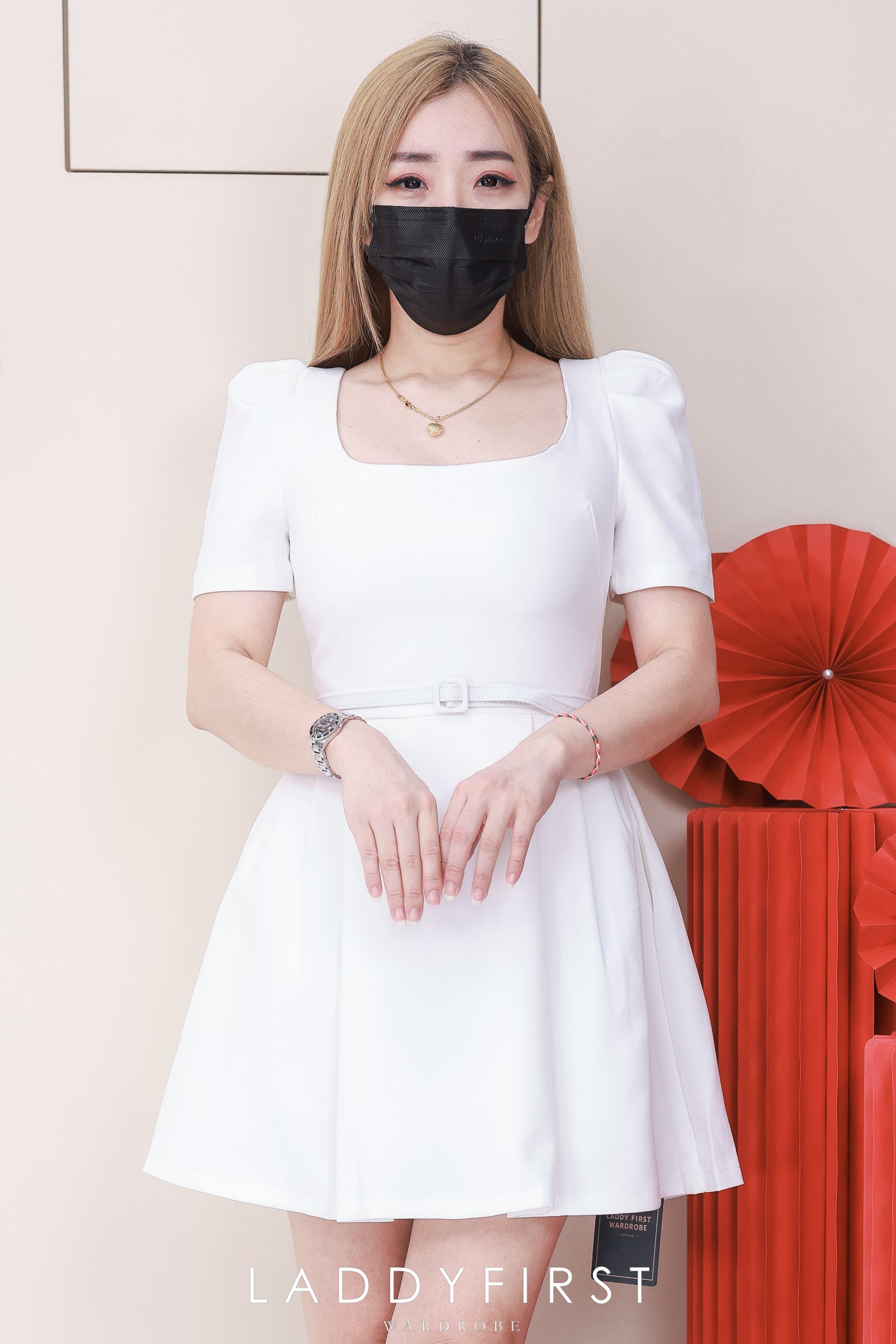 【D24250】独家爆款高品质方领泡泡袖甜美西装娃娃裙子，搭配系带腰带，有口袋 ❤️❤️