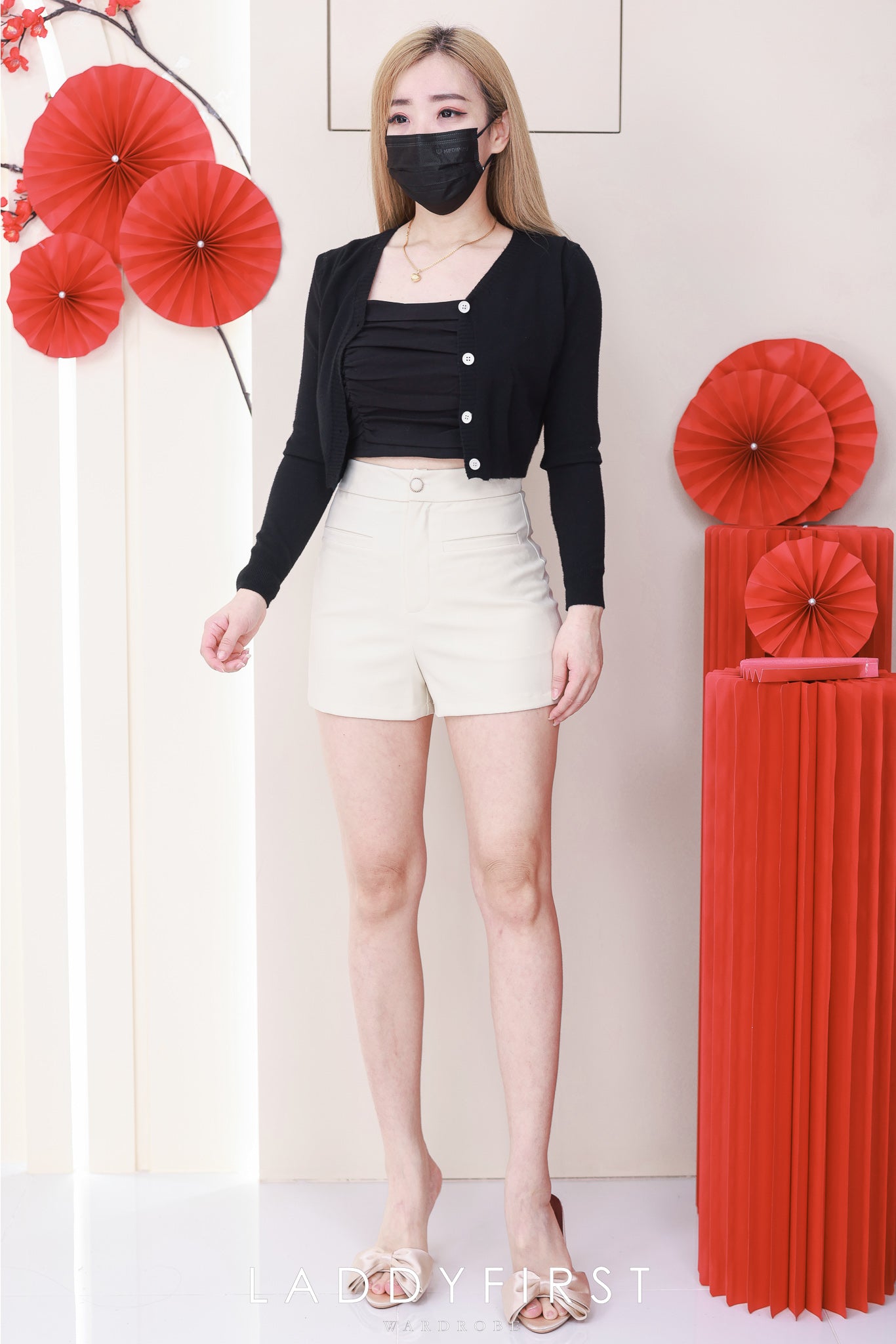 【S2062】🧧 宠粉福利回馈 🧧  独家爆款高品质四面弹高腰短裤，有口袋 ❤️❤️ 【D-R3-C1】