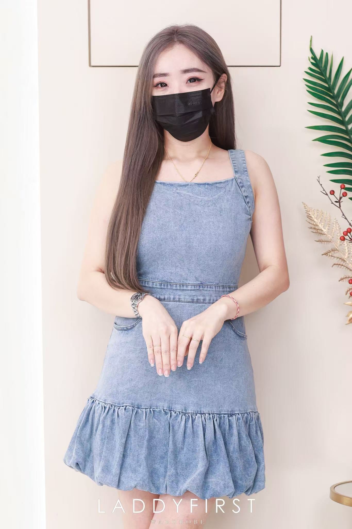 【D121499】高品质韩式减龄COTTON JEANS牛仔花苞连身裙子，内层有安全裤，有口袋 ❤️❤️