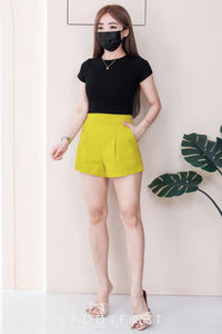 【S38643】独家爆款高品质版型绝美高腰显脚长高腰西装百搭短裤，有口袋 #内层有里布 #百搭必备 🔥🔥 【B-R2-C4】