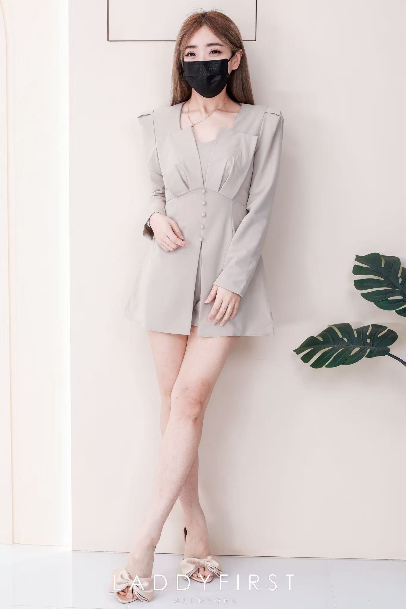 【D71113 / 37555】高品质高级感简约时尚西装长袖连身裤裙 ❤️❤️