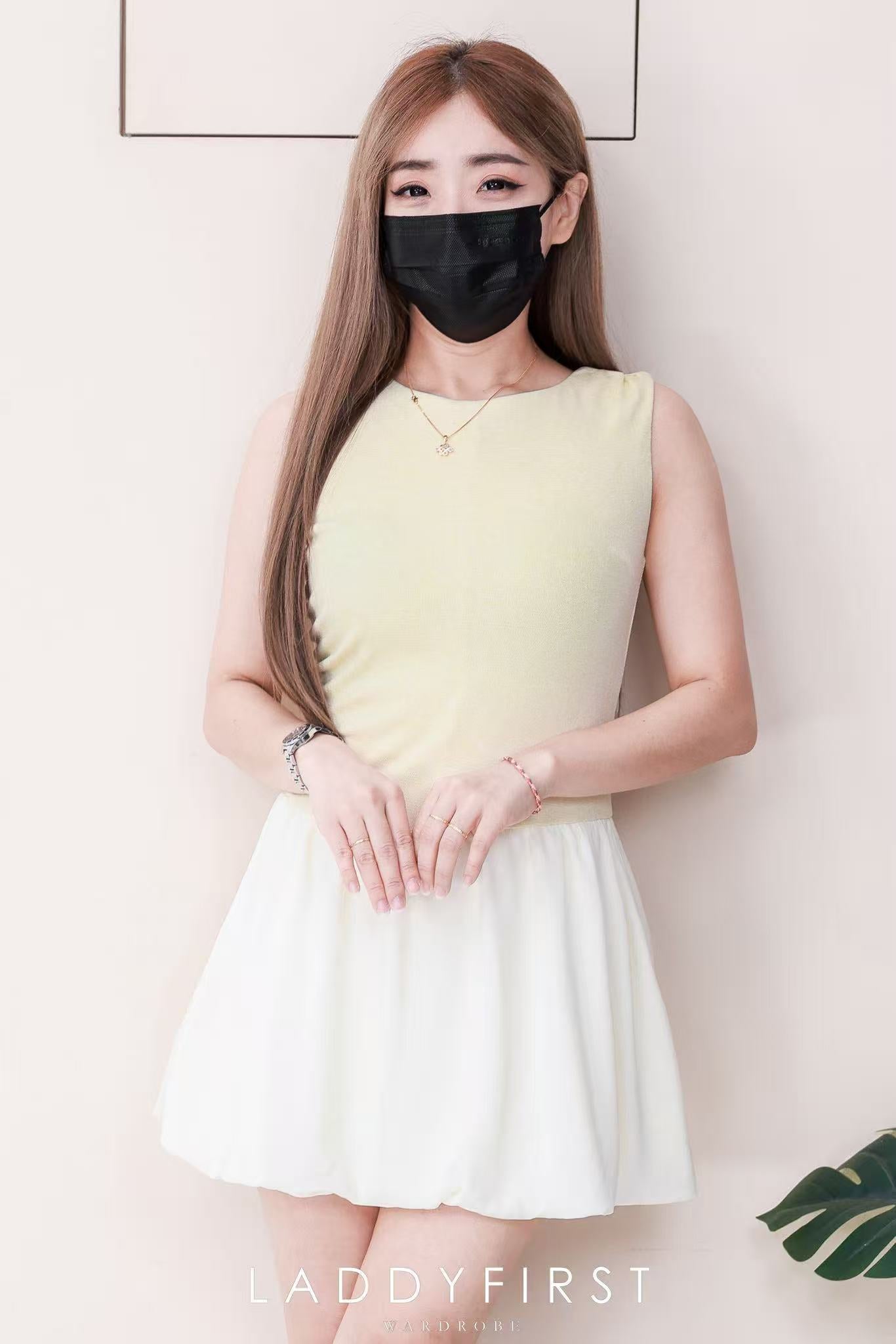 【D2567】高品质高弹针织弹力拼接西装垂感泡泡无袖连身裙子，内层有里布短裤 ❤️❤️