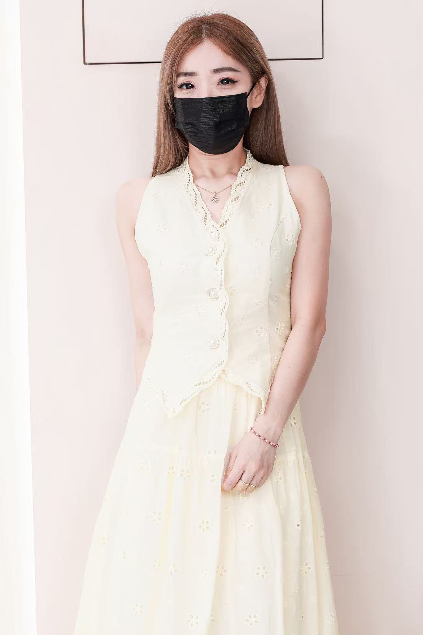 【SS2576】高品质两件式仙气温柔风桐花套装 V领无袖桐花上衣➕仙气感桐花高腰长裙 ❤️❤️