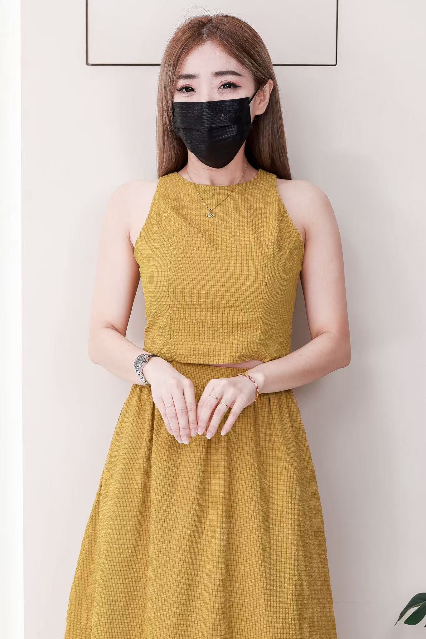 【SS16651】高品质两件式法式时尚格纹套装 圆领无袖上衣➕阔摆高腰长裙，有口袋 ❤️❤️