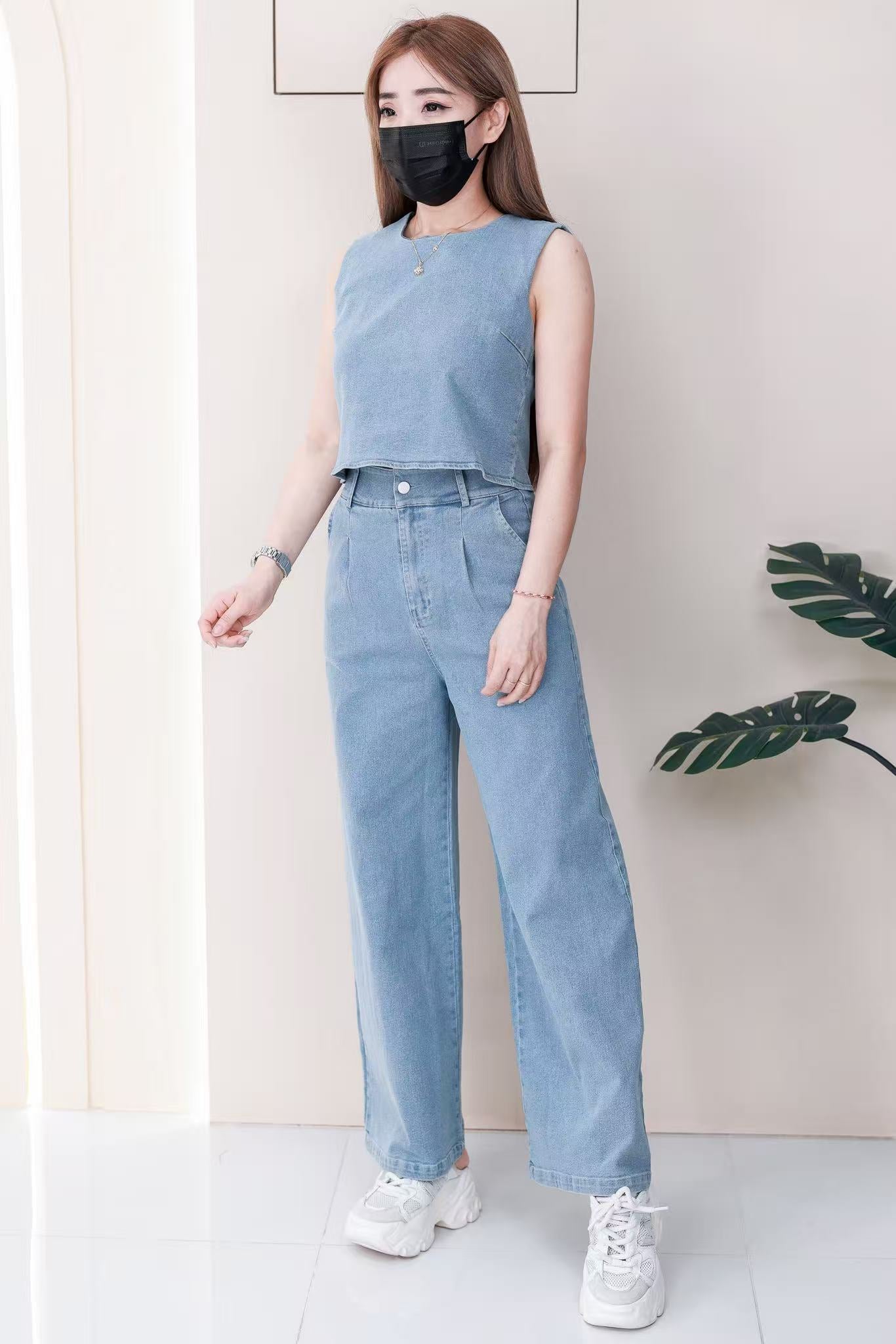 【SS2631】高品质两件式御姐风气质简约牛仔套装 宽松牛仔无袖上衣➕阔脚牛仔高腰百搭短裤，有口袋 ❤️❤️
