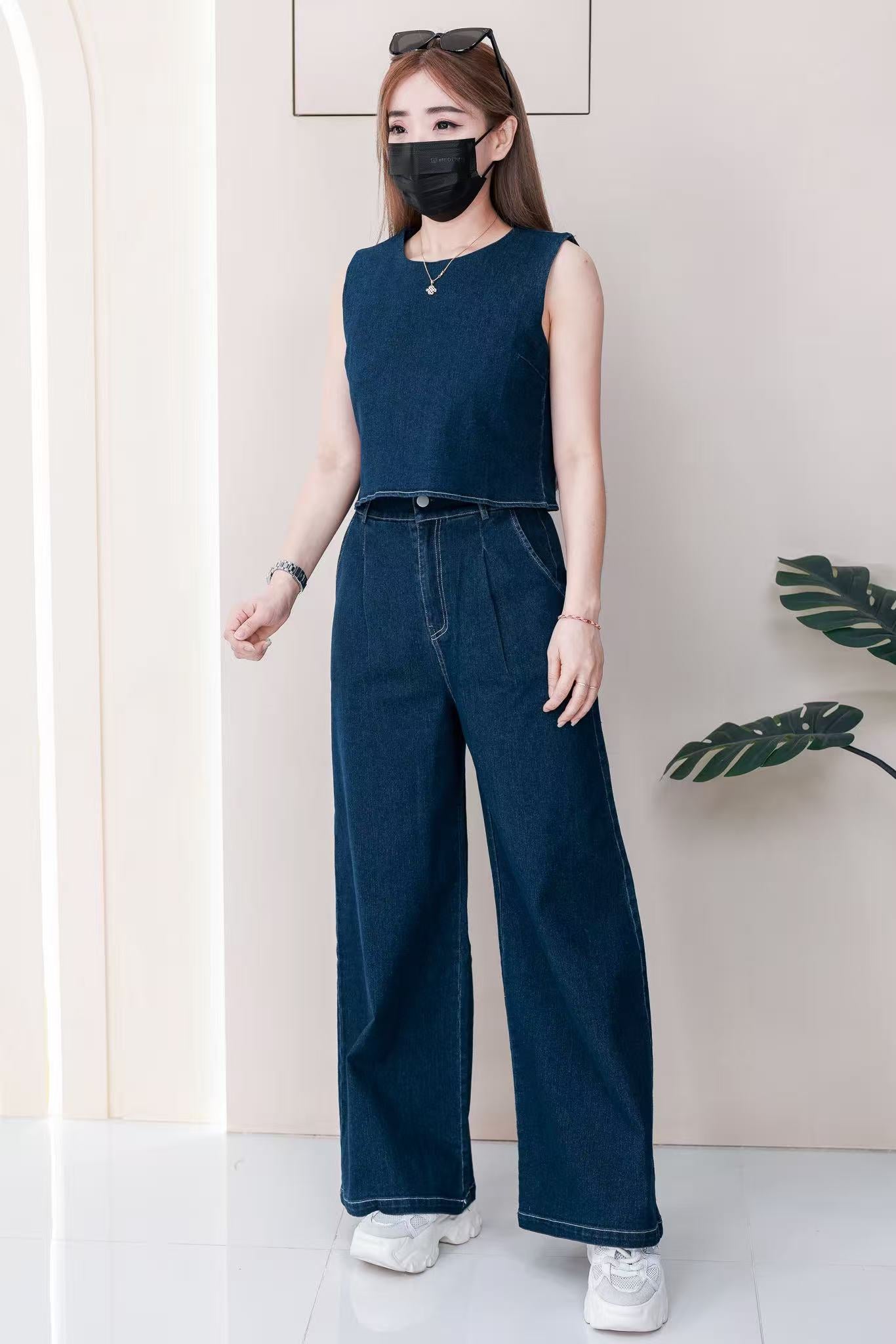 【SS2631】高品质两件式御姐风气质简约牛仔套装 宽松牛仔无袖上衣➕阔脚牛仔高腰百搭短裤，有口袋 ❤️❤️