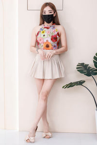 【SS3501】【LFW独家小圆饼】高品质两件式优雅减龄时尚套装 西装拼接立体绣花CUT IN无袖上衣➕学院风西装高腰百褶裙子，内层有里布短裤 ❤️❤️