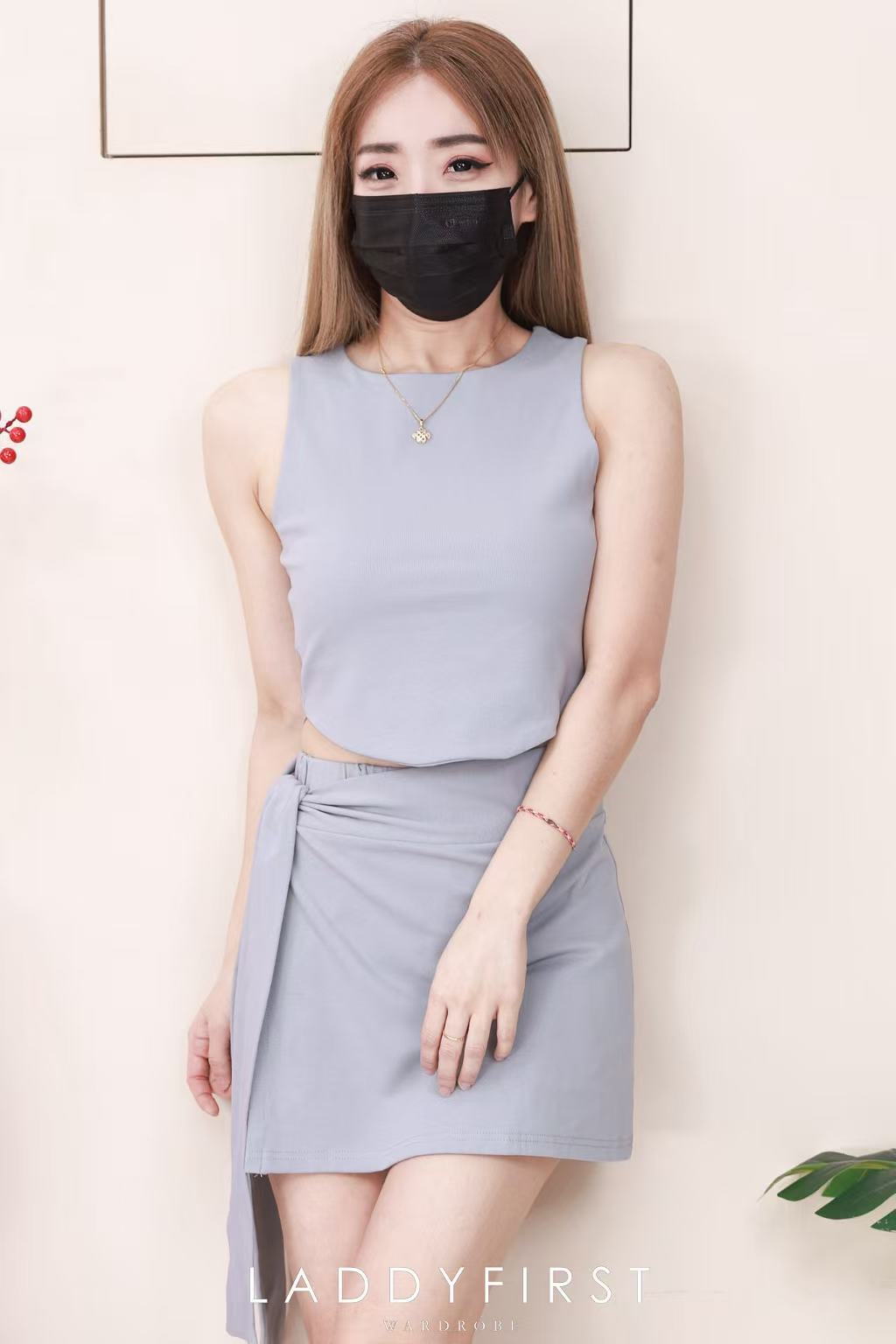 【SS21759 / 3443】高品质三件套套装 前面双层无痕弹力无袖上衣➕松紧腰弹力纯棉短裤➕自搭绑带外层裙子 ❤️❤️