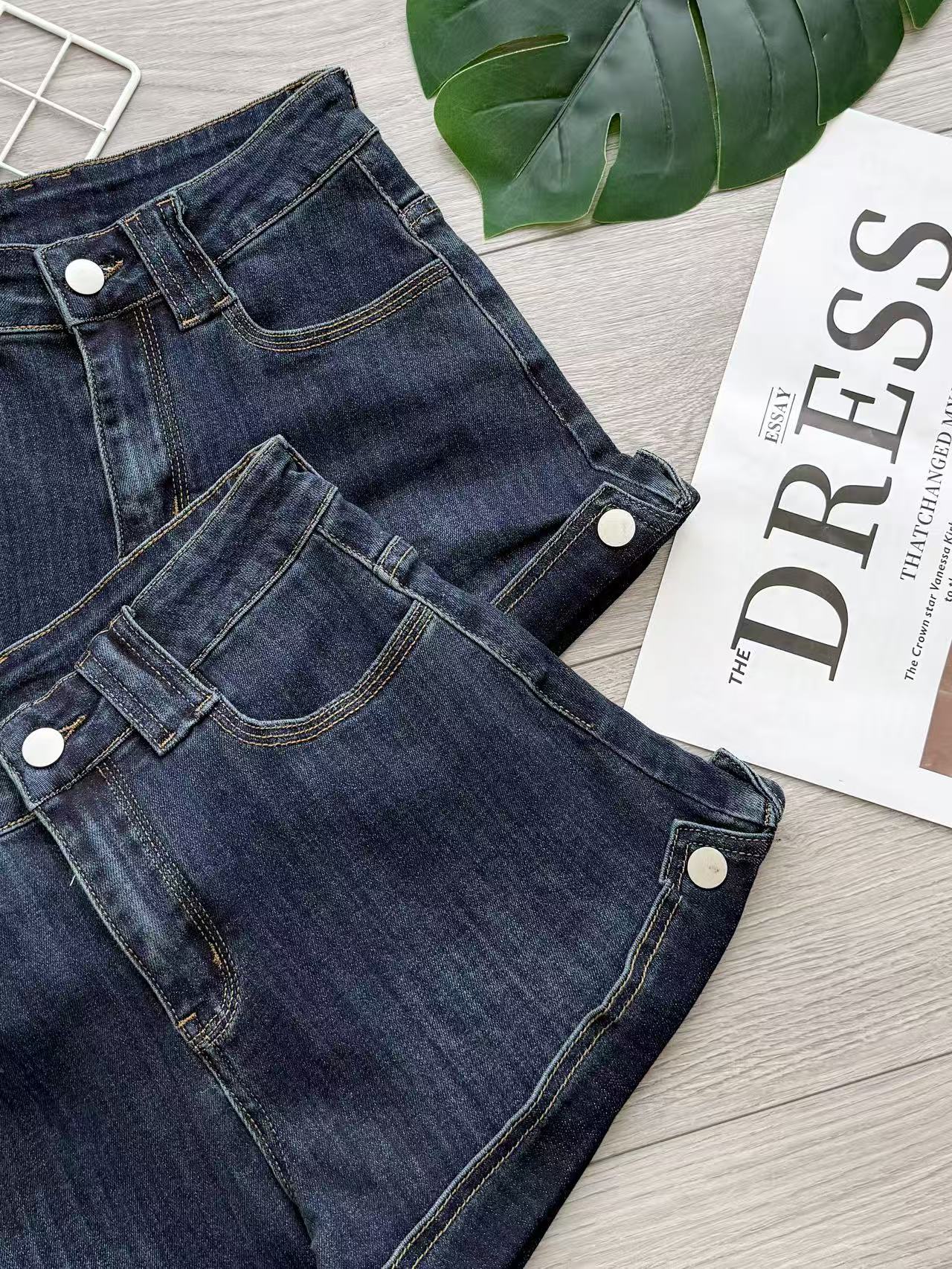 【S4629】高品质Cotton Jeans弹力牛仔百搭折边纽扣短裤 , 有口袋 ❤️