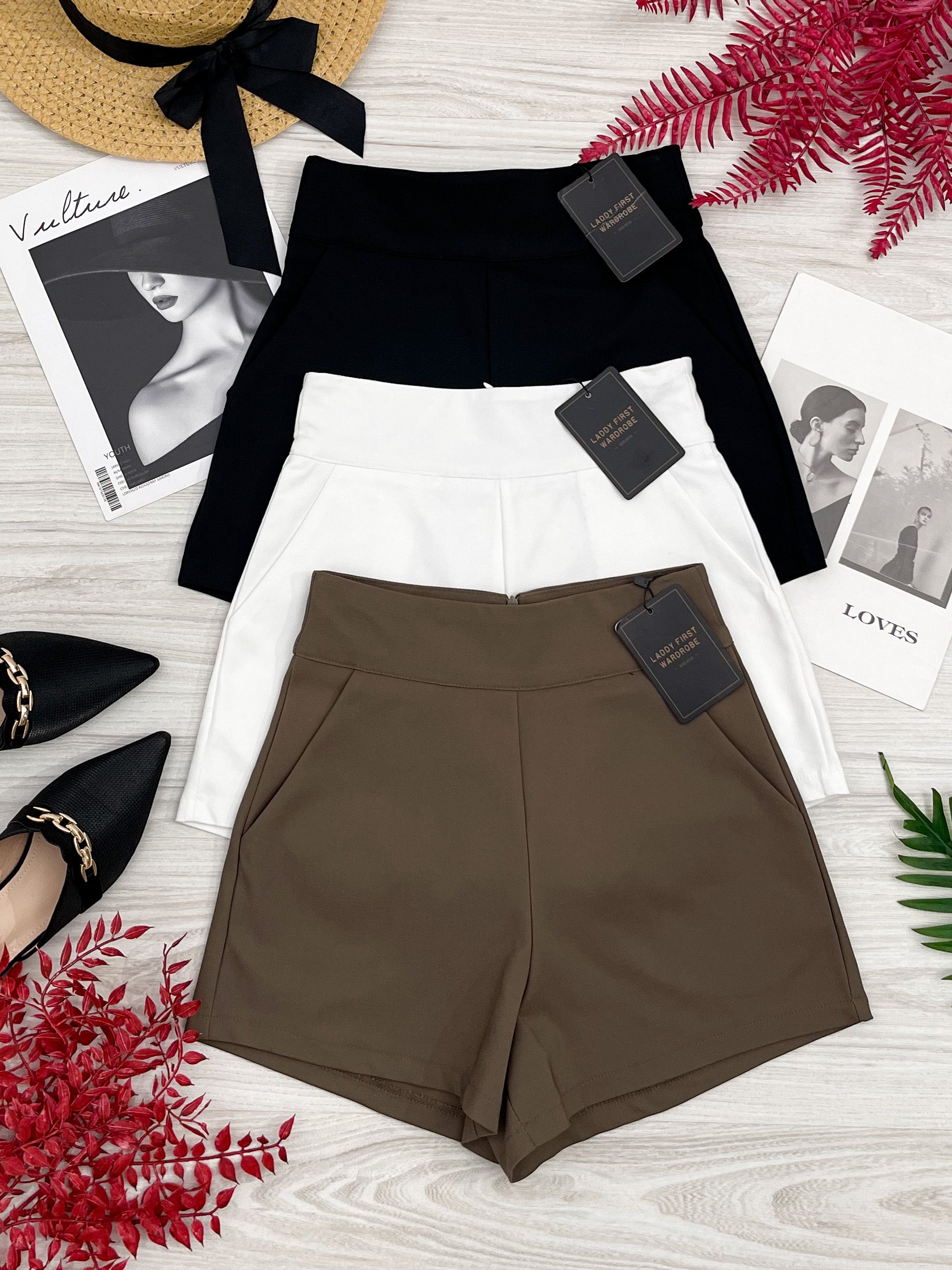 【S7885】【网站福利款✨】独家爆款【万能爸爸】西装高腰百搭短裤，后中拉链有口袋【B-R2-C6】