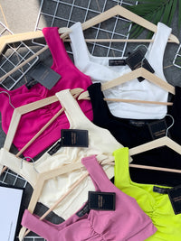 【T3333】独家爆款简约百搭短版无袖内搭上衣 【B-R3-C6】