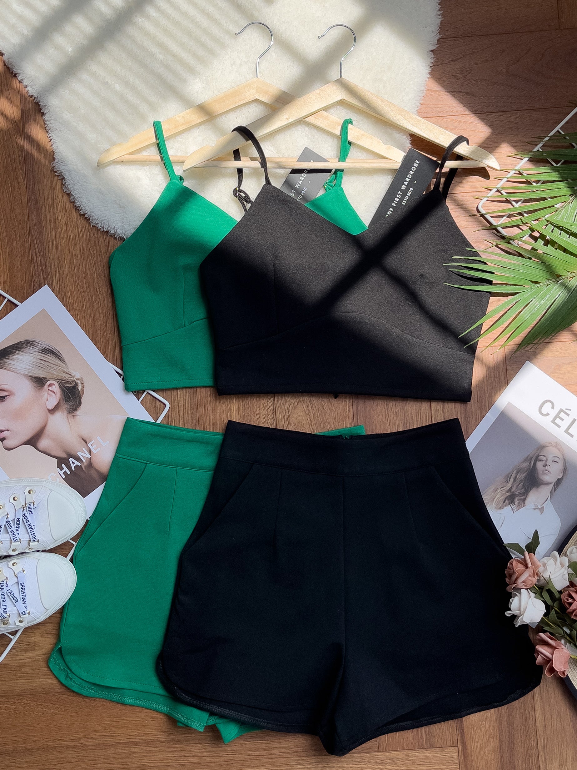 【SS14152】独家爆款两件式罗马弹力时装上衣 无袖肩带上衣，肩带可自行调节➕高腰短裤，有口袋【A-R1-C3】