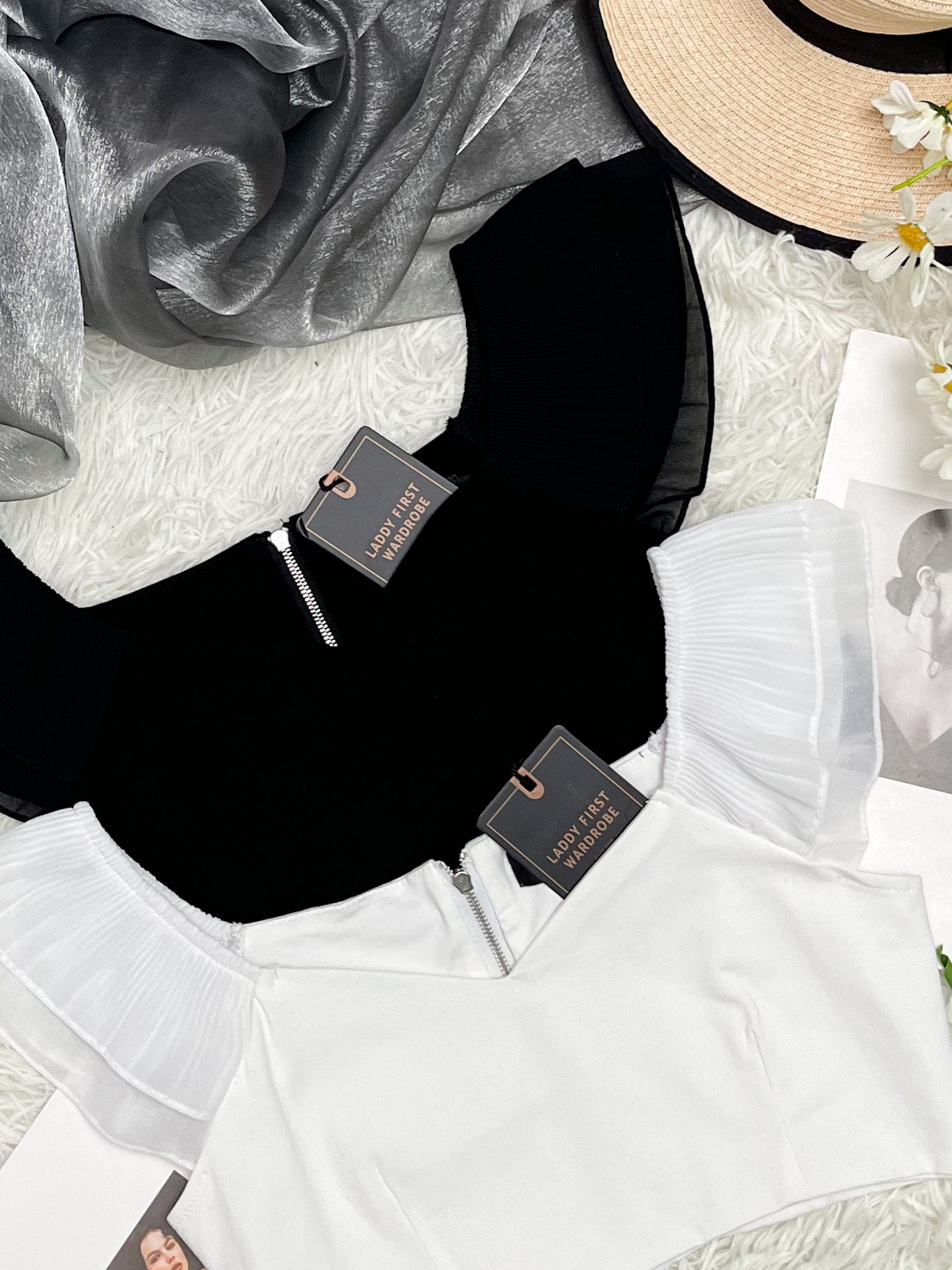 【T226341】独家爆款「短版」无袖叠层荷叶边时装上衣，后中拉链 ❤❤ 【A-R1-C4】