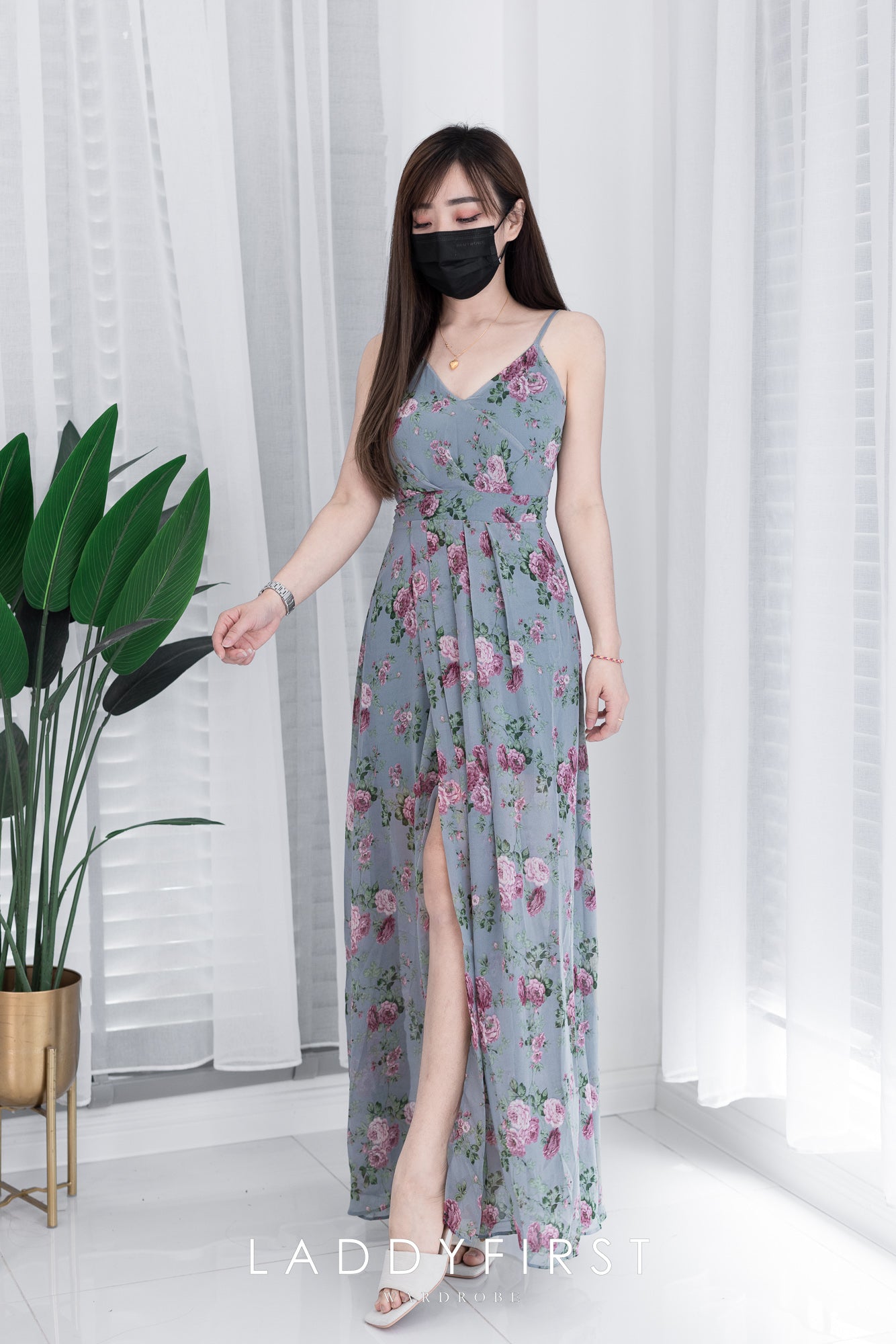 【D22894】独家爆款性感V领吊带碎花雪纺连身长裙，肩带可调节【A-R2-C6】