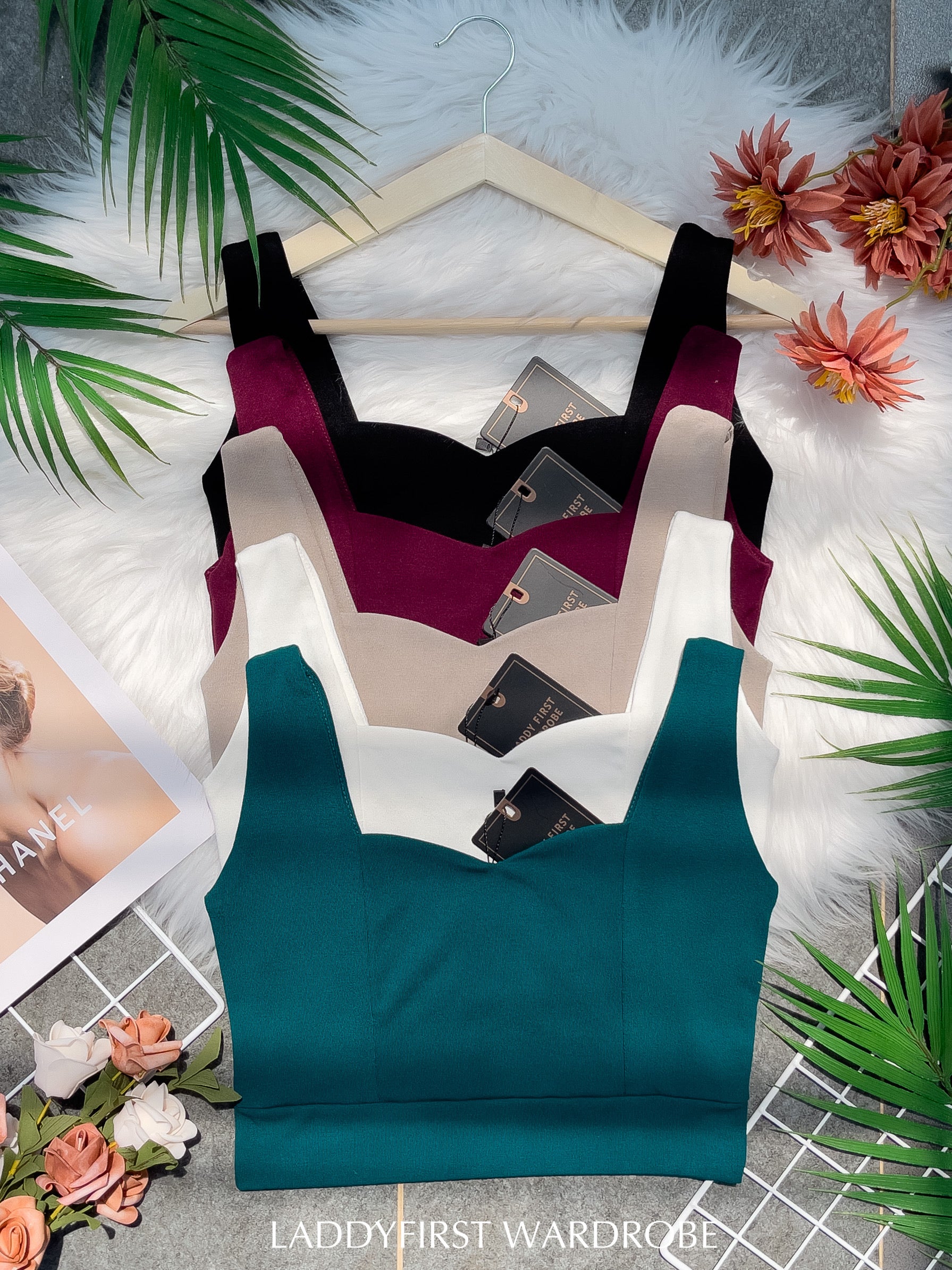 【T66162】🧧 宠粉福利回馈 🧧 独家爆款无拼缝双层爱心领无袖百搭小内搭上衣 ❤️❤️【A-R3-C3】